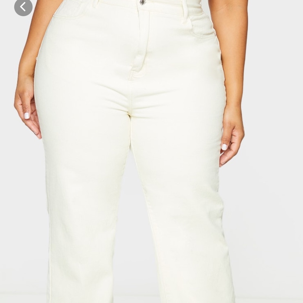 Ecru plus size jeans